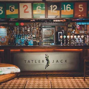 Tatler Jack Couette-café